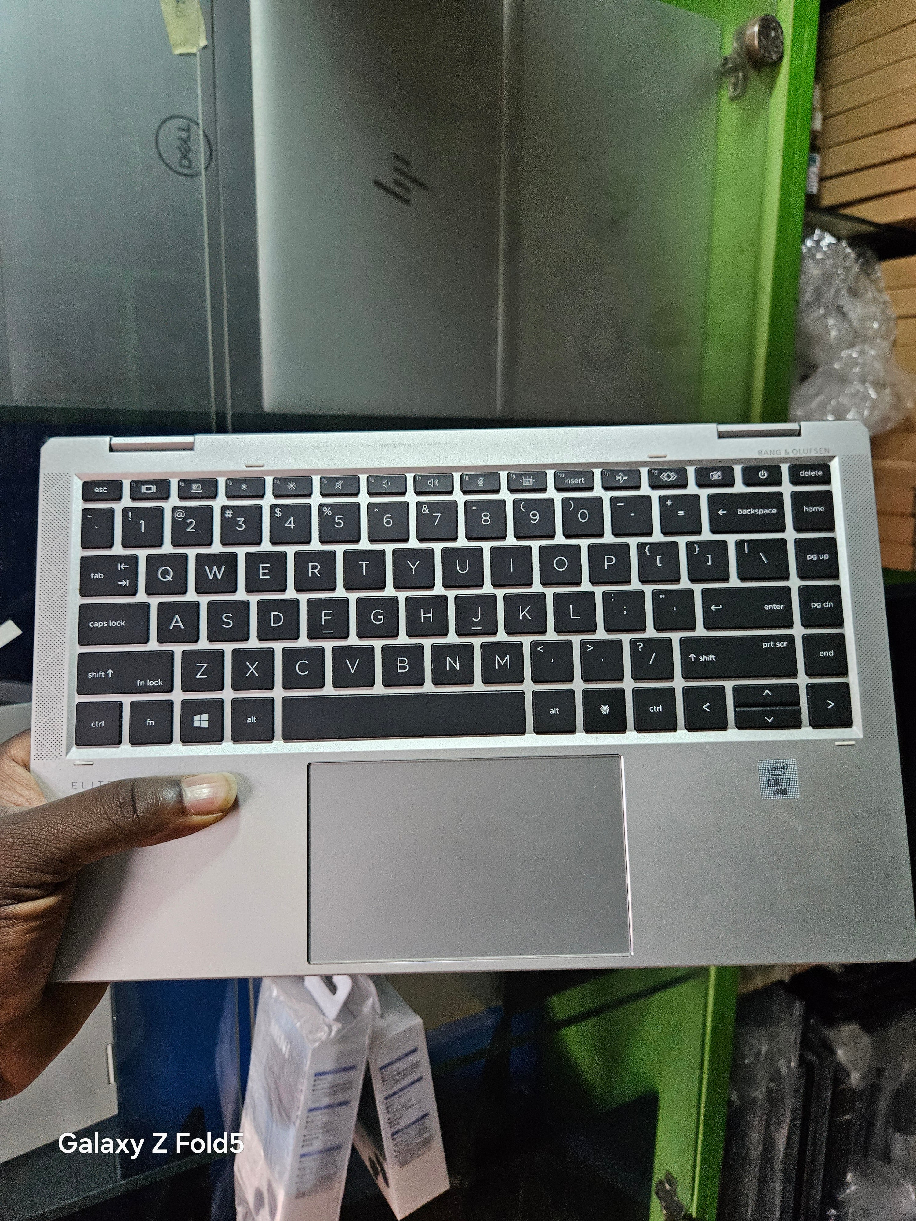Hp elitebook 1040 g7 core i7 32gb 512ssd x360