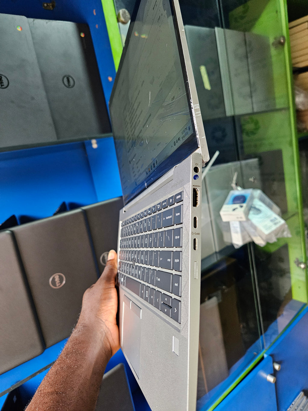 Hp elitebook 840 g7 core i5 16gb 512ssd