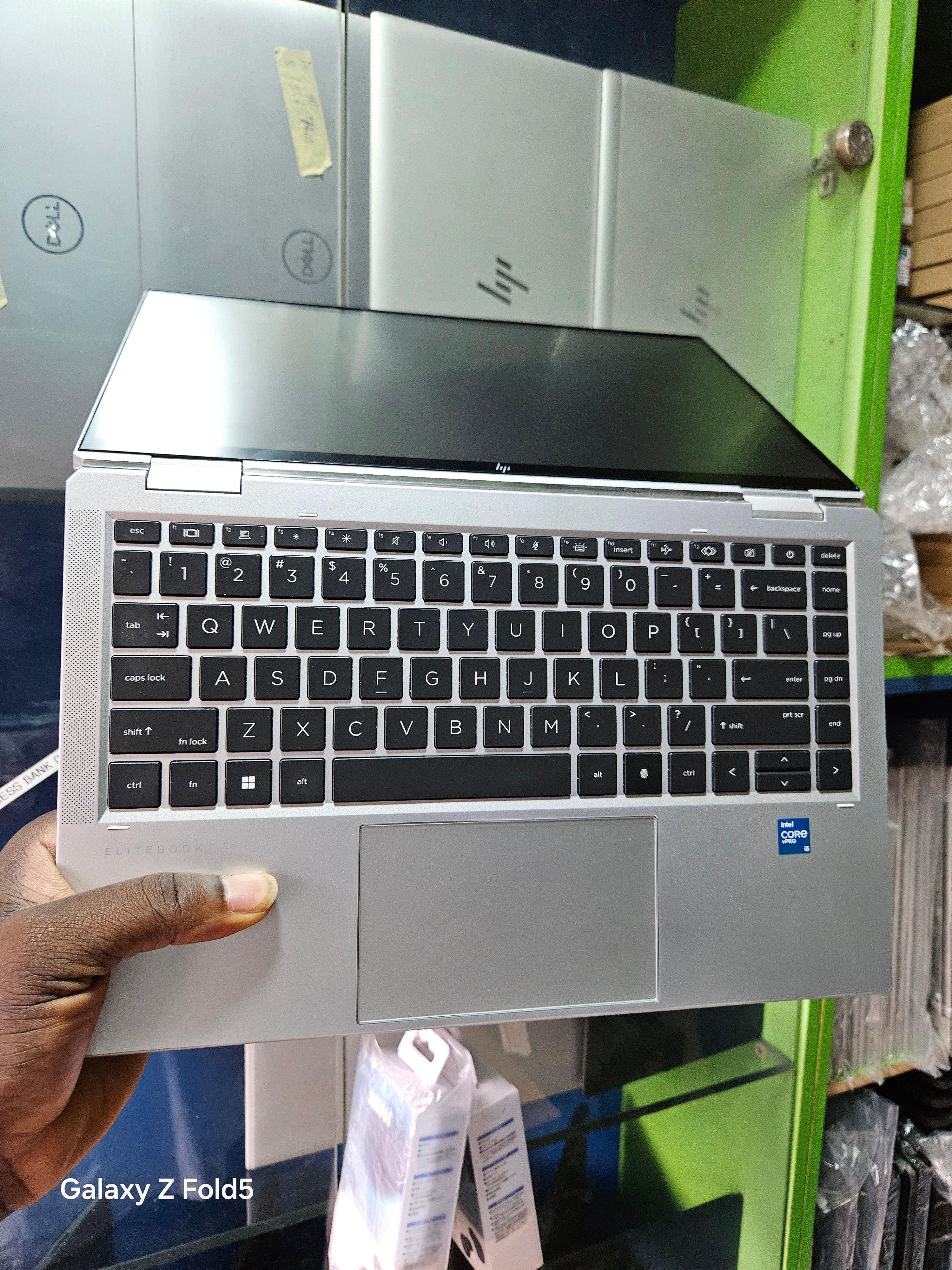 Hp elitebook 1040 g8 x360 i5 16gb 512ssd