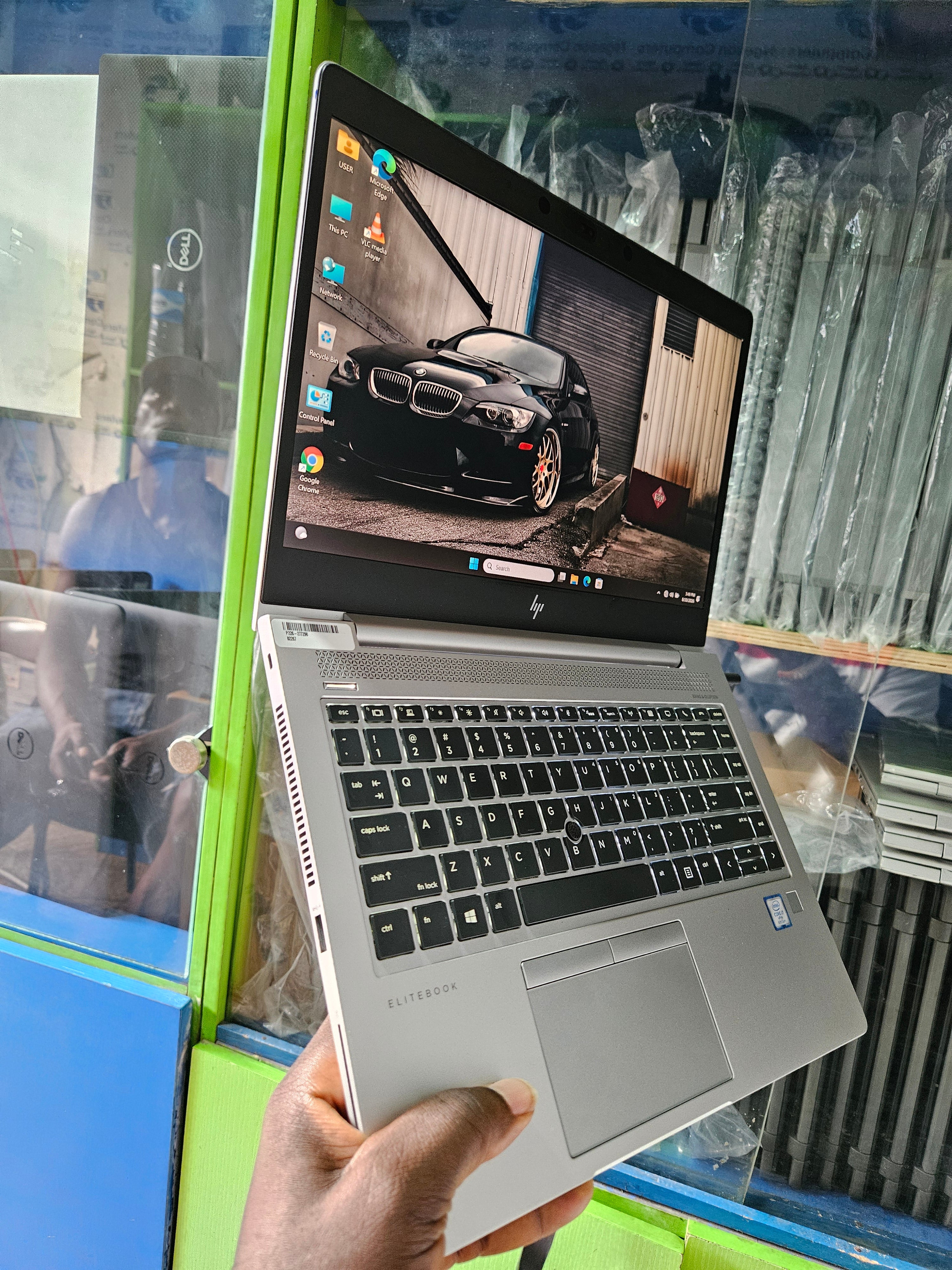 Hp elitebook 840 g6 core i7 8gb RAM 256SSD 8th gen